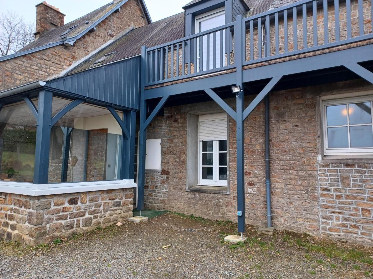 Maison Chaleureuse Avec Terrasse Et Vue Baie Avranches Exterior foto